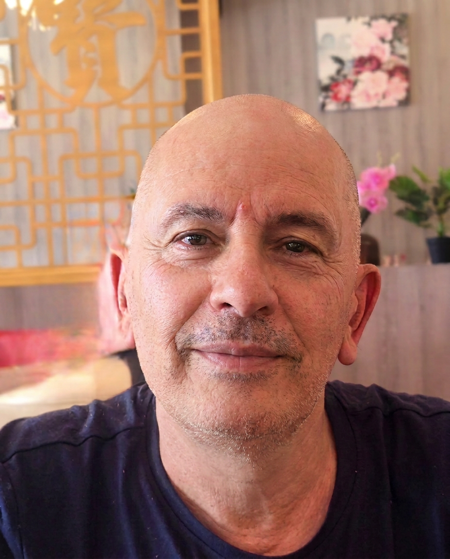 Alexandre Michael, voyant et guide